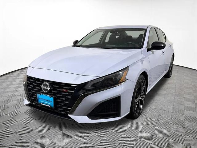 2024 Nissan Altima SR FWD for sale in Chippewa Falls, WI