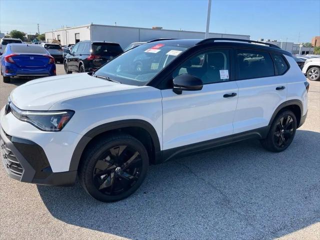 2025 Volkswagen Taos 1.5T SE Black for sale in Richardson, TX