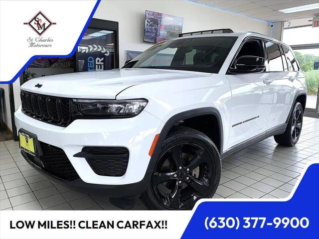 2023 Jeep Grand Cherokee Altitude 4x4 for sale in St Charles, IL