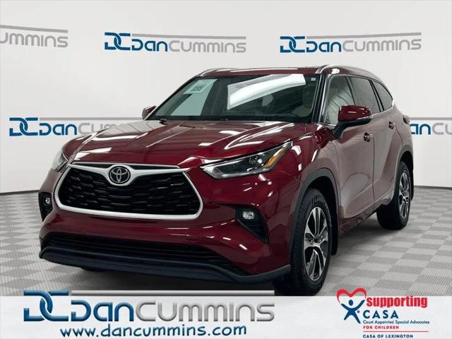2021 Toyota Highlander XLE for sale in Paris, KY