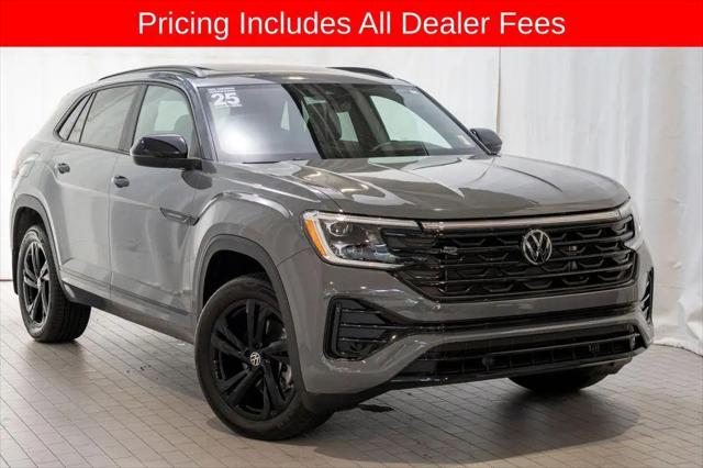 2025 Volkswagen Atlas Cross Sport 2.0T SEL R-Line Black for sale in Raleigh, NC