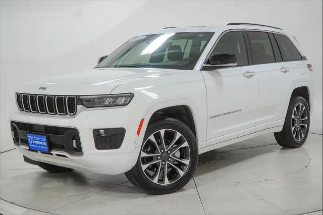 2022 Jeep Grand Cherokee Overland 4x4 for sale in Minneapolis, MN
