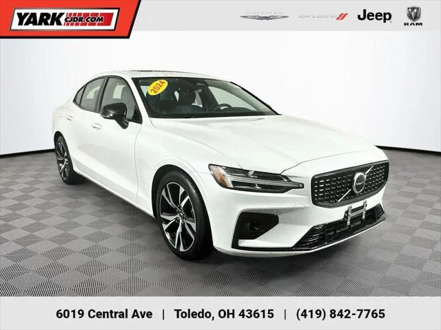 2024 Volvo S60 B5 Core Dark Theme for sale in Toledo, OH