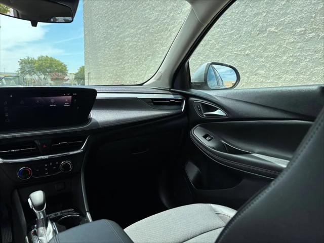2026 Buick Encore GX Preferred FWD