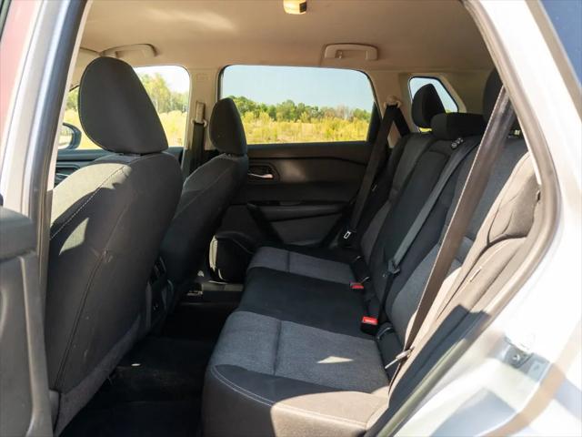 2025 Nissan Rogue SV FWD