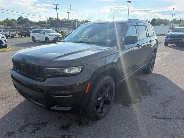 2023 Jeep Grand Cherokee L Limited 4x4 for sale in Winchester, VA