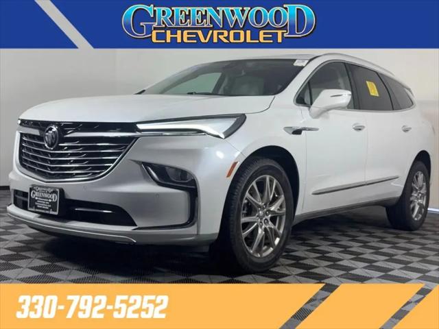 2023 Buick Enclave Essence AWD for sale in Youngstown, OH