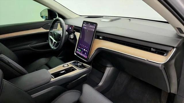 2025 Volvo X 90 Ultra, Twin Motor, Fully electric, 6 Seats