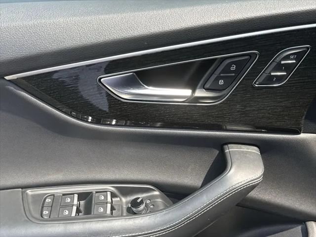 2022 Audi Q8 Premium Plus 55 TFSI quattro Tiptronic