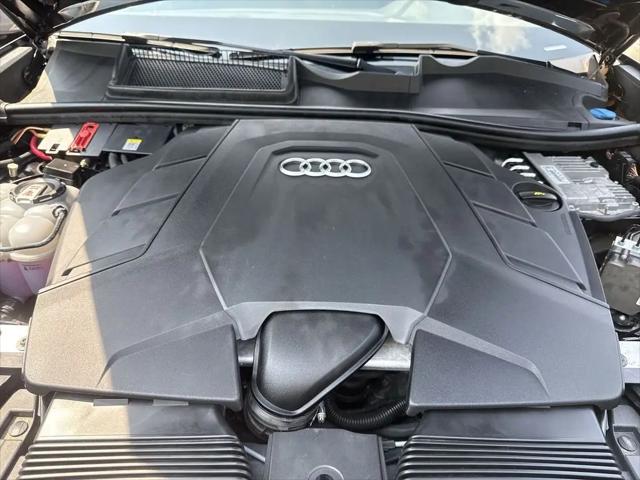 2022 Audi Q8 Premium Plus 55 TFSI quattro Tiptronic