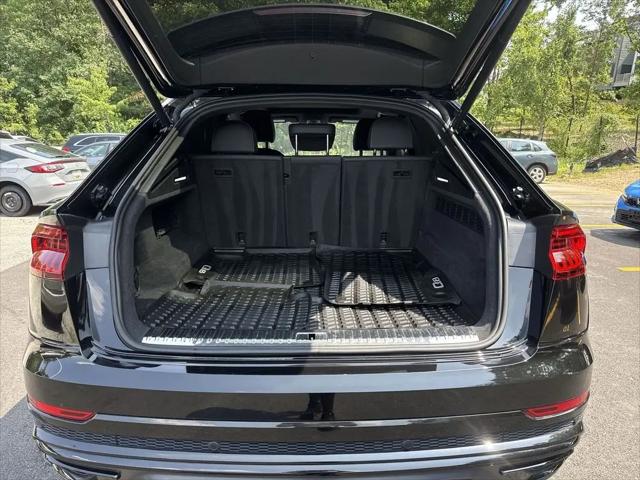 2022 Audi Q8 Premium Plus 55 TFSI quattro Tiptronic