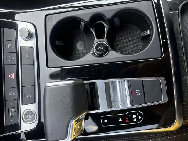2022 Audi Q8 Premium Plus 55 TFSI quattro Tiptronic