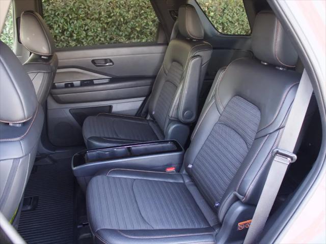 2025 Nissan Pathfinder Rock Creek 4WD