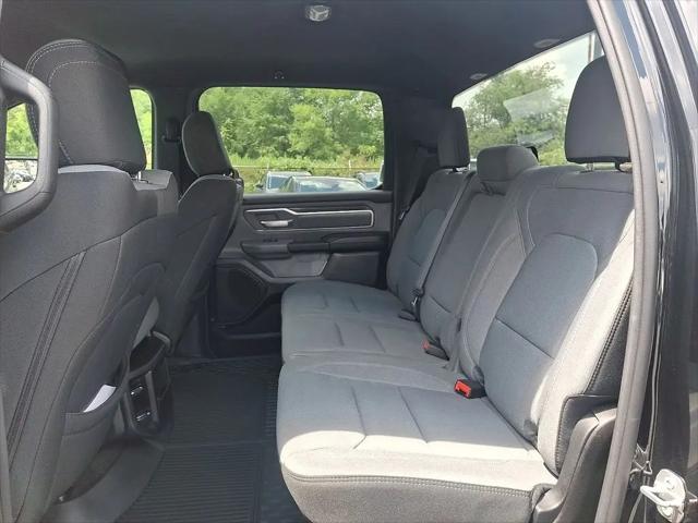 2021 Ram 1500 Big Horn Crew Cab 4x4 5'7" Box