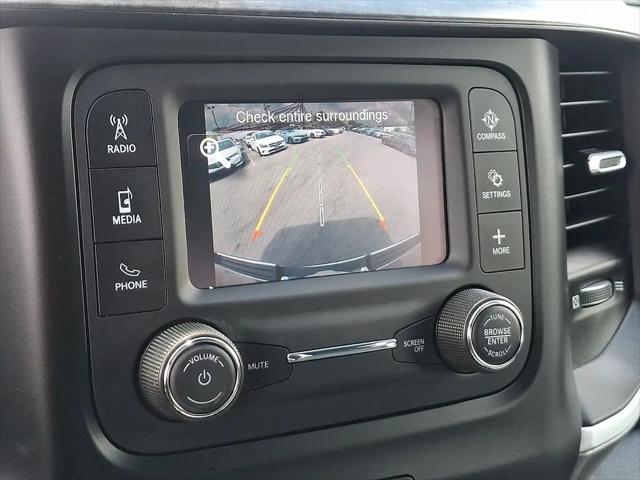 2021 Ram 1500 Big Horn Crew Cab 4x4 5'7" Box