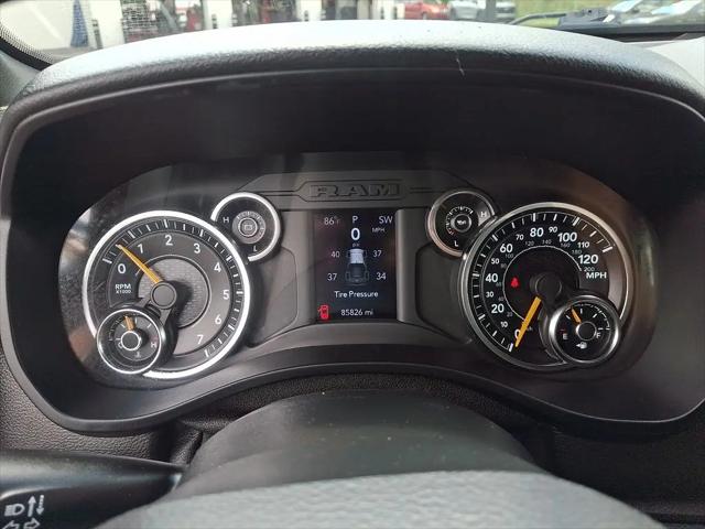 2021 Ram 1500 Big Horn Crew Cab 4x4 5'7" Box