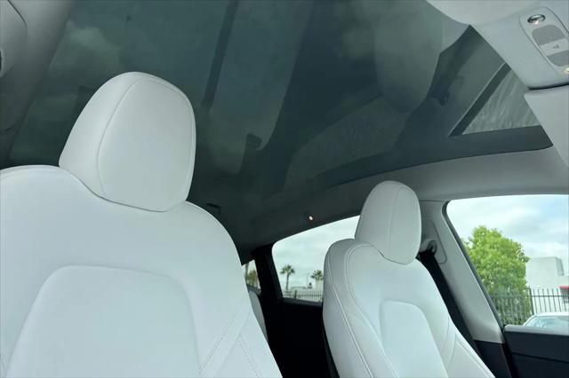 2023 Tesla Model Y Performance Dual Motor All-Wheel Drive