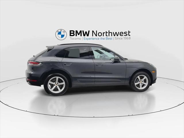 2021 Porsche Macan Macan