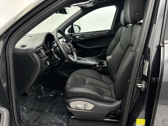 2021 Porsche Macan Macan