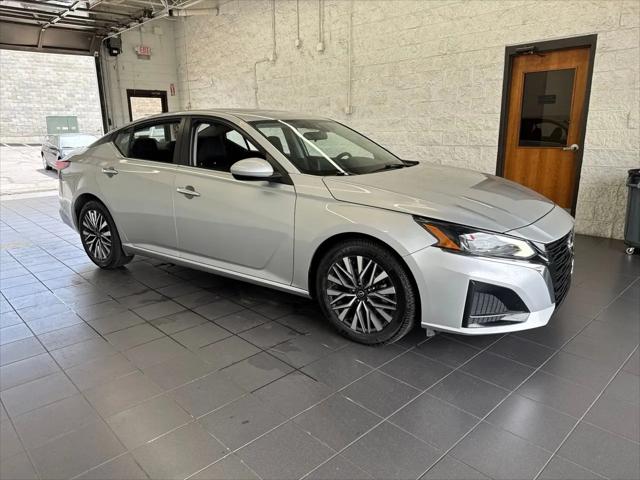 2023 Nissan Altima SV FWD for sale in Springfield, MO