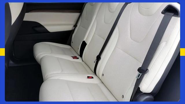 2022 Tesla Model X Plaid Tri Motor All-Wheel Drive