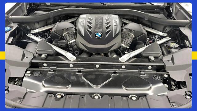 2022 BMW X5 M50i