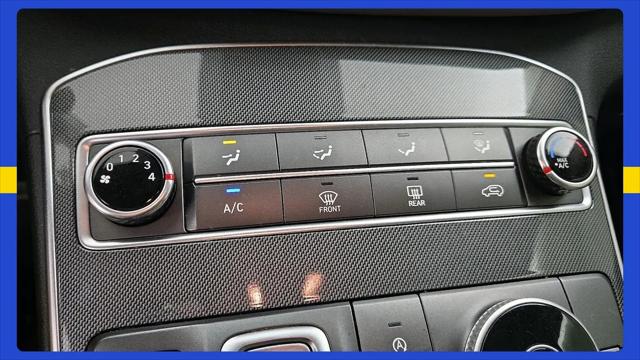2021 Hyundai Santa Fe SE