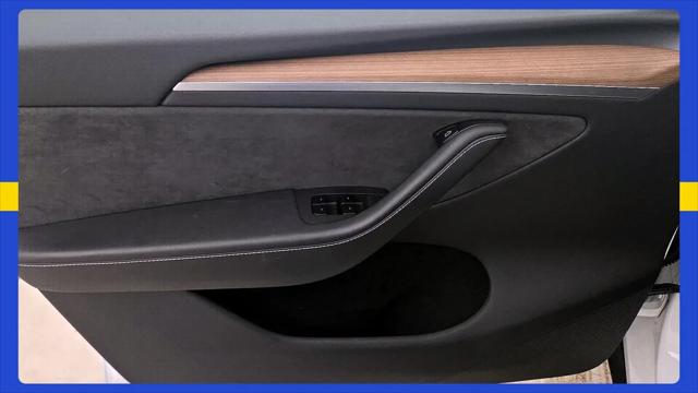 2025 Tesla Model Y Long Range Dual Motor Rear-Wheel Drive