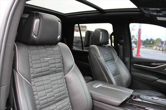 2021 Cadillac Escalade 2WD Sport