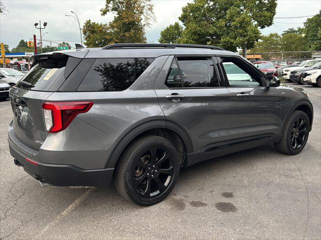 2023 Ford Explorer ST-Line