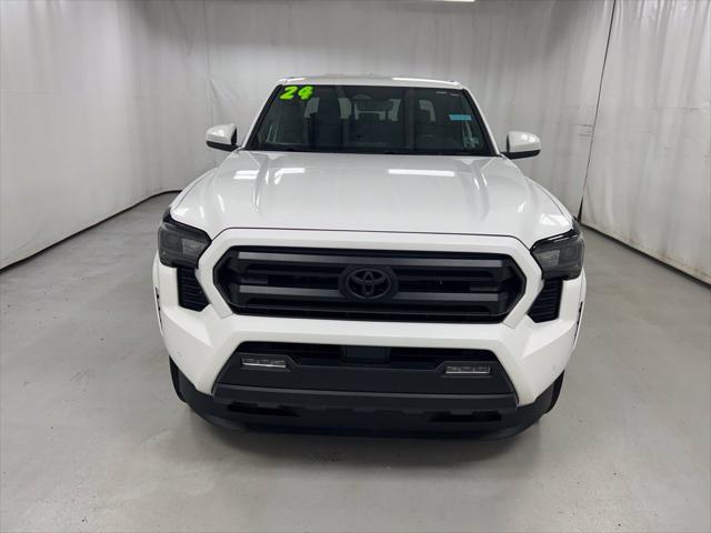 2024 Toyota Tacoma SR5 2024 Toyota Tacoma SR5