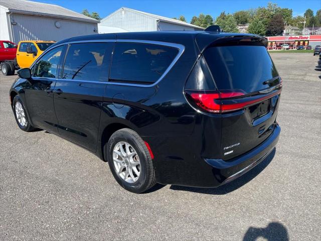 2024 Chrysler Pacifica Touring L 2024 Chrysler Pacifica Touring L