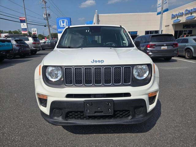 2023 Jeep Renegade Latitude 4x4 2023 Jeep Renegade Latitude 4x4