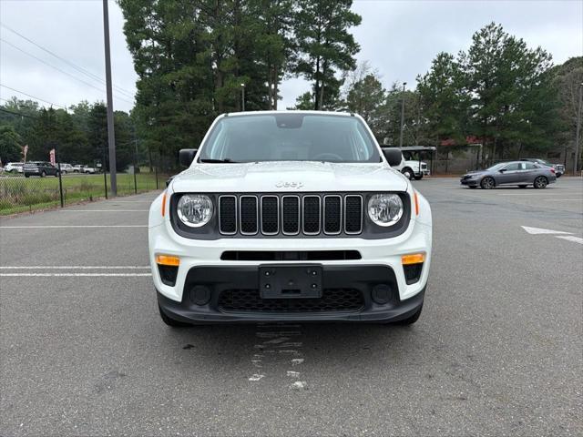 2023 Jeep Renegade Latitude 4x4 2023 Jeep Renegade Latitude 4x4