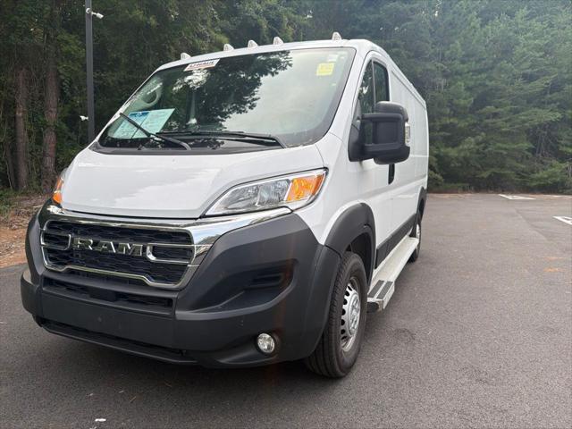 2025 RAM ProMaster 2500 Cargo Van Tradesman Low Roof 136 WB w/Pass Seat