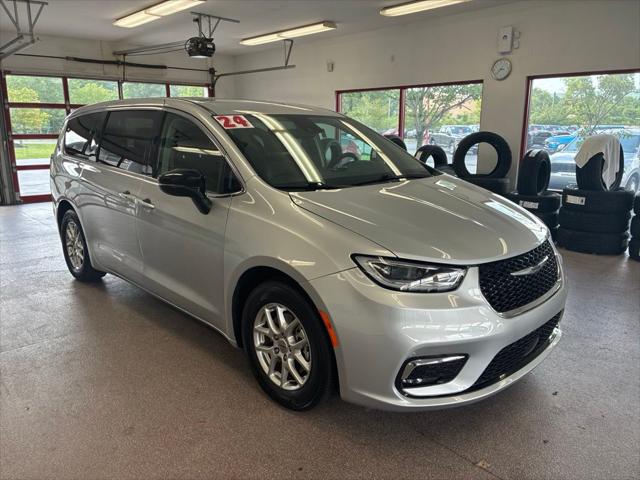 2024 Chrysler Pacifica Touring L for sale in Painted Post, NY