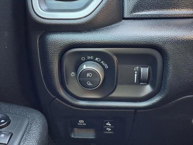 2021 Ram 1500 Lone Star Crew Cab 4x2 57 Box