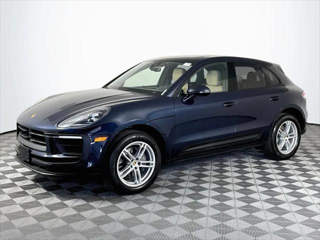 2023 Porsche Macan Macan