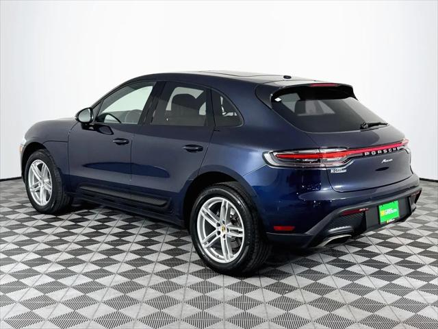 2023 Porsche Macan Macan