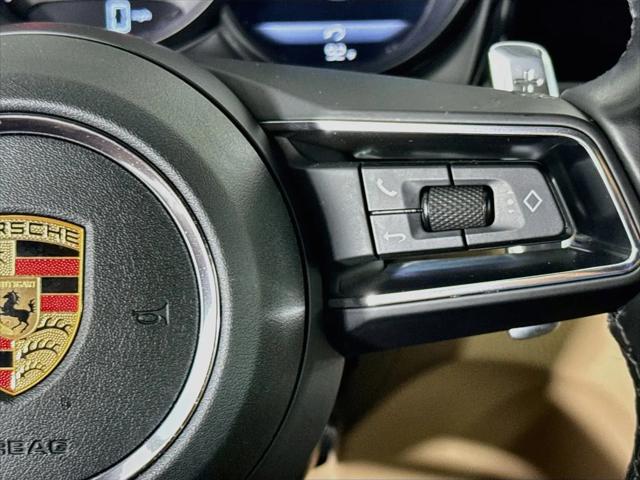 2023 Porsche Macan Macan