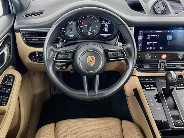 2023 Porsche Macan Macan