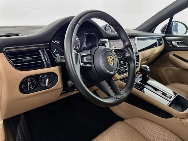 2023 Porsche Macan Macan