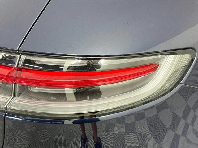 2023 Porsche Macan Macan
