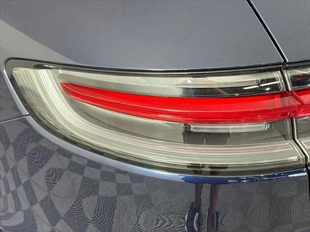 2023 Porsche Macan Macan