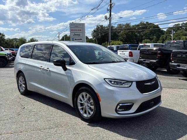 2026 Chrysler Pacifica Limited for sale in Raynham, MA