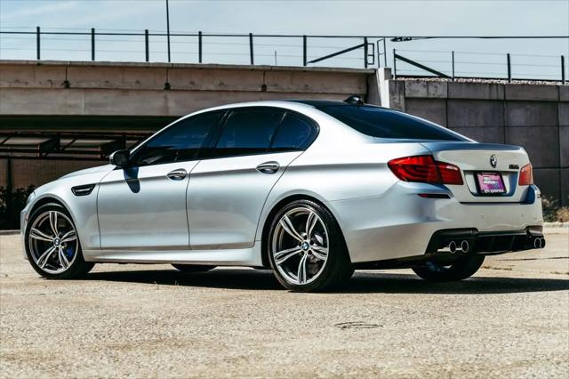 2013 BMW M5 Standard