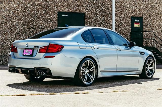 2013 BMW M5 Standard