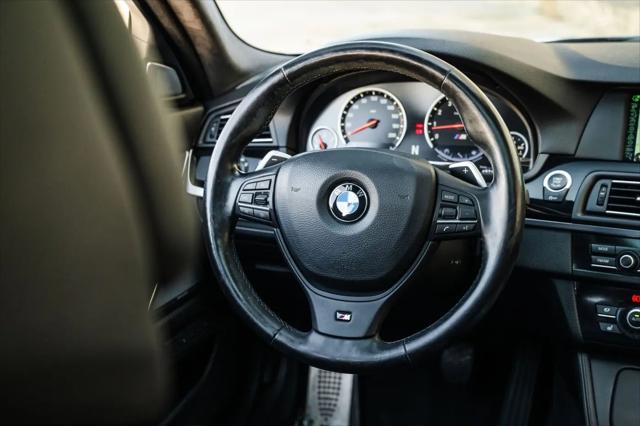2013 BMW M5 Standard