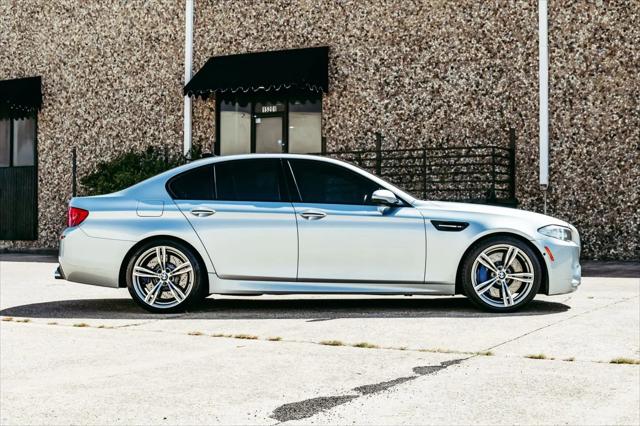 2013 BMW M5 Standard