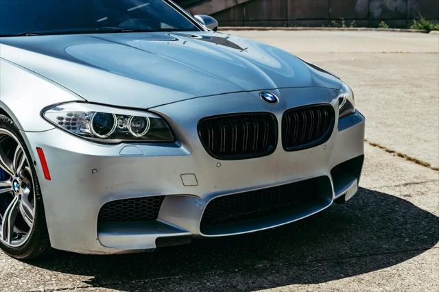 2013 BMW M5 Standard